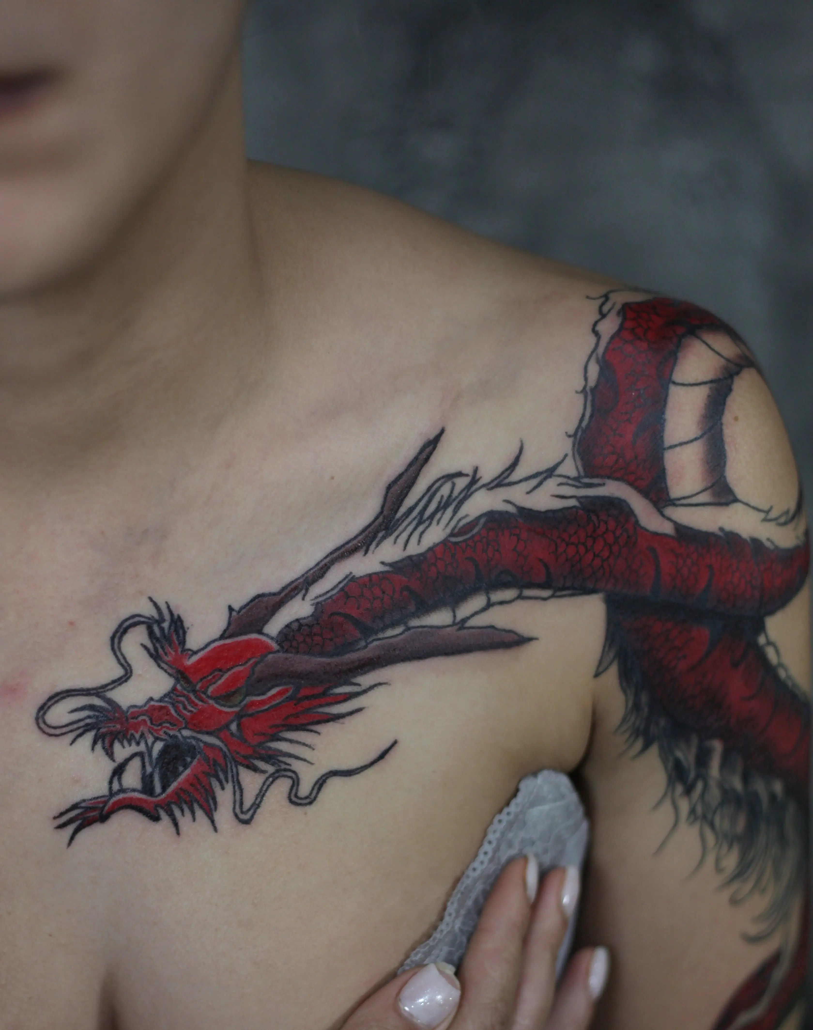 Tetovaža Crveni zmaj  - Color - Eternal Art Tattoo Studio Loznica